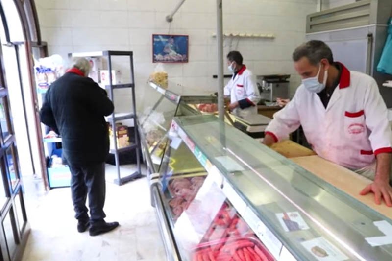 مع جزار يهودي في البيضاء