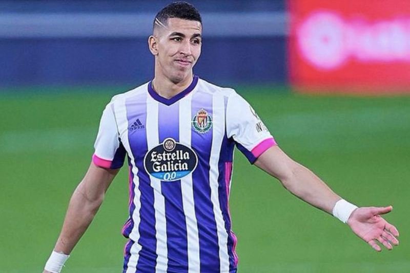 نادي بلد الوليد يعلن إصابة اللاعب الياميق بكورونا