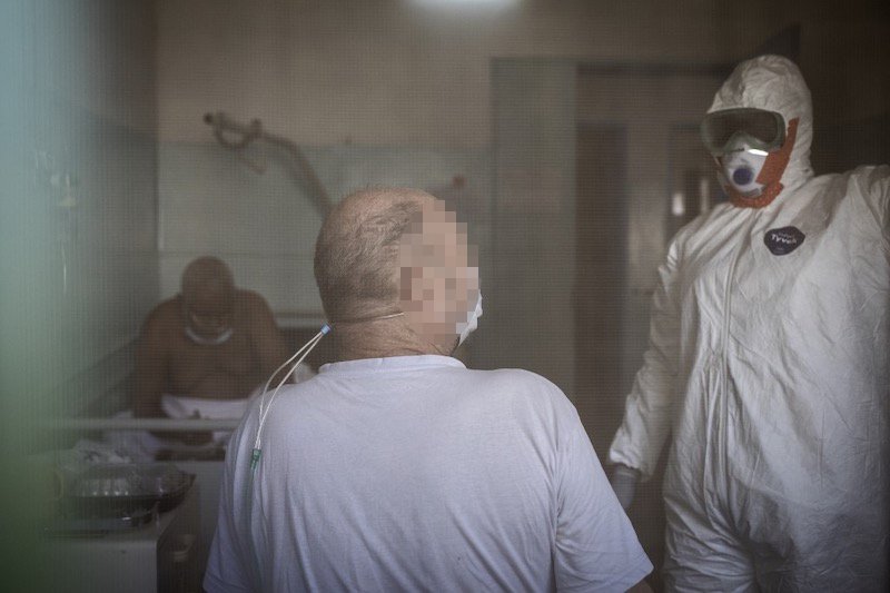 هل يعود المتعافون من فيروس “كورونا” إلى حياة ما قبل الإصابة؟