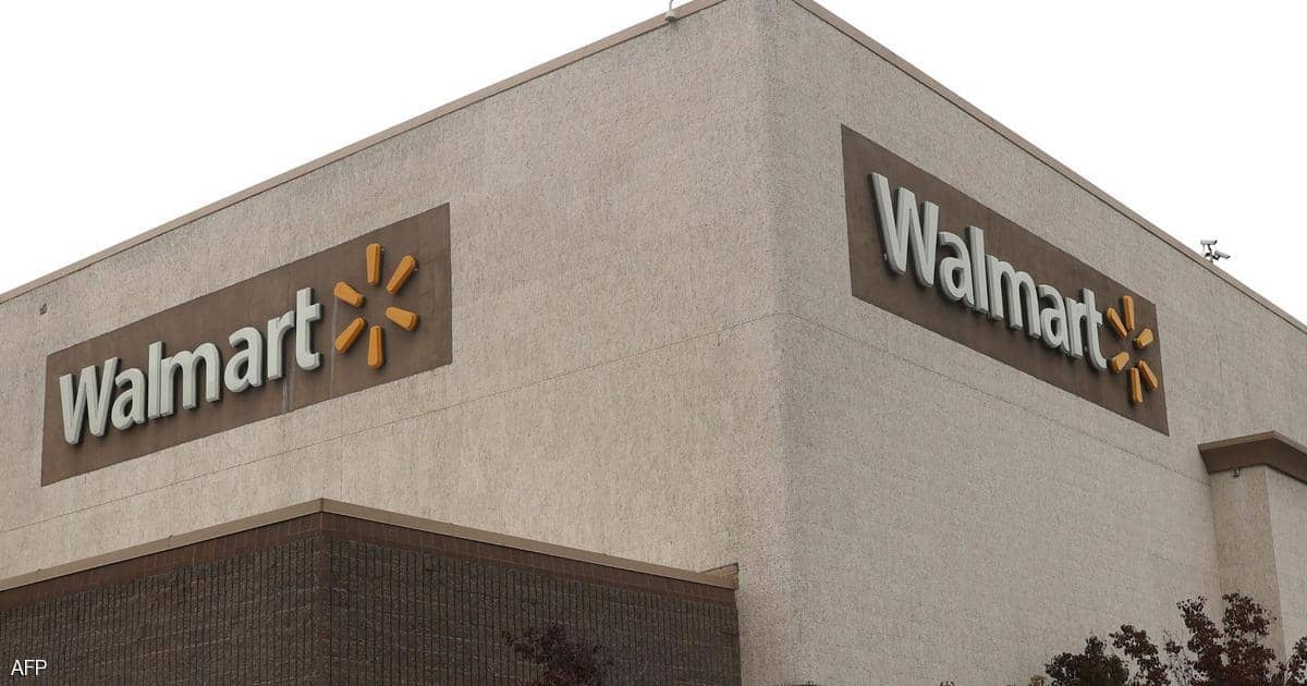 وولمارت تعلق التبرعات لمشرعين عارضوا إقرار فوز بايدن