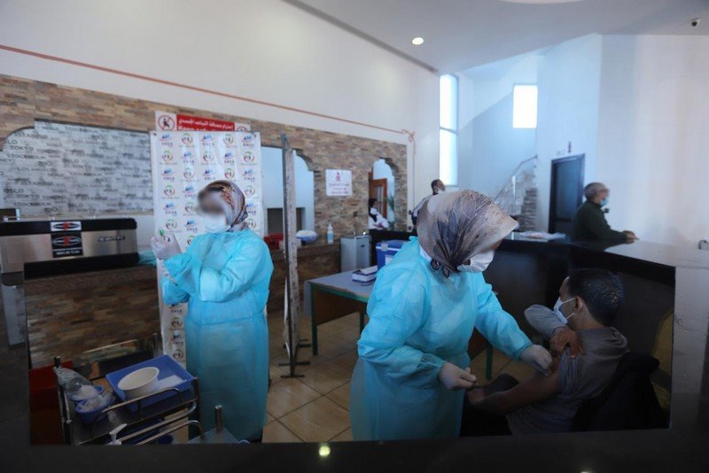 أطر صحية بتاونات تشتكي من رداءة وجبات