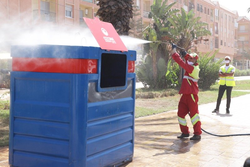 “أوزون” تطالب بتلقيح عمال النظافة ضد “كوفيد-19″‎