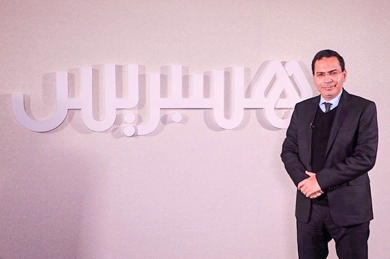 الخلفي: الأحقاد وراء الاستهداف الجزائري للملك .. والهدف تقسيم المغرب