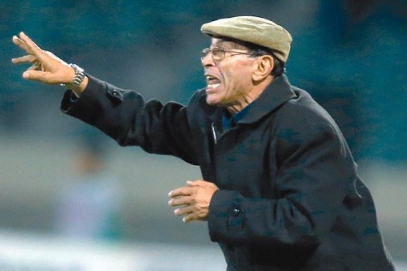 الناخب الوطني السابق اللوزاني في ذمة الله