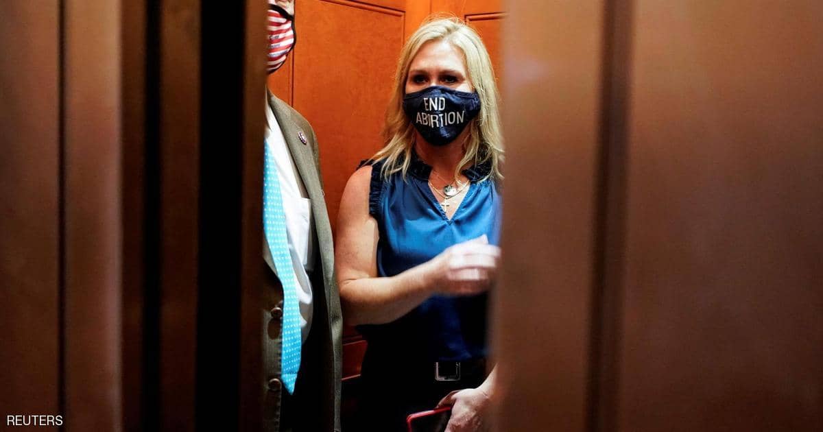 تجريد نائبة جمهورية من عضويتها في لجان الكونغرس الأميركي