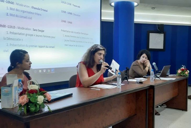 تقرير يرصد العنف ضد “مدافعات عن حقوق الإنسان”