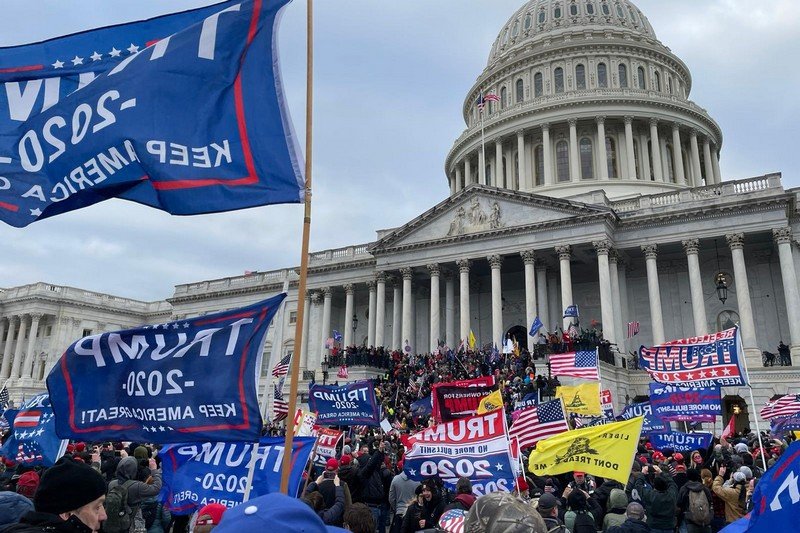 تهمة التآمر تلاحق “حراس القسم” بشأن “الكابيتول”