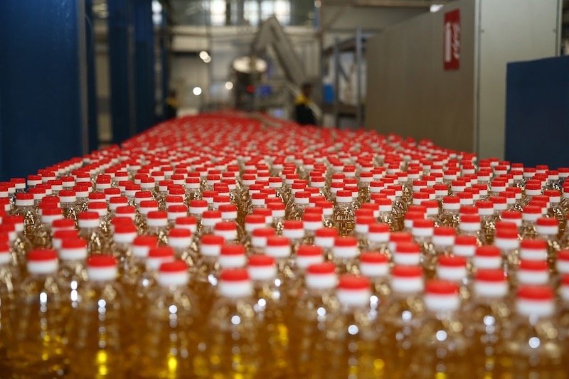 جمعيات المستهلك تشرك الحكومة في أزمة أسعار الزيوت بسبب زيادات الجمارك