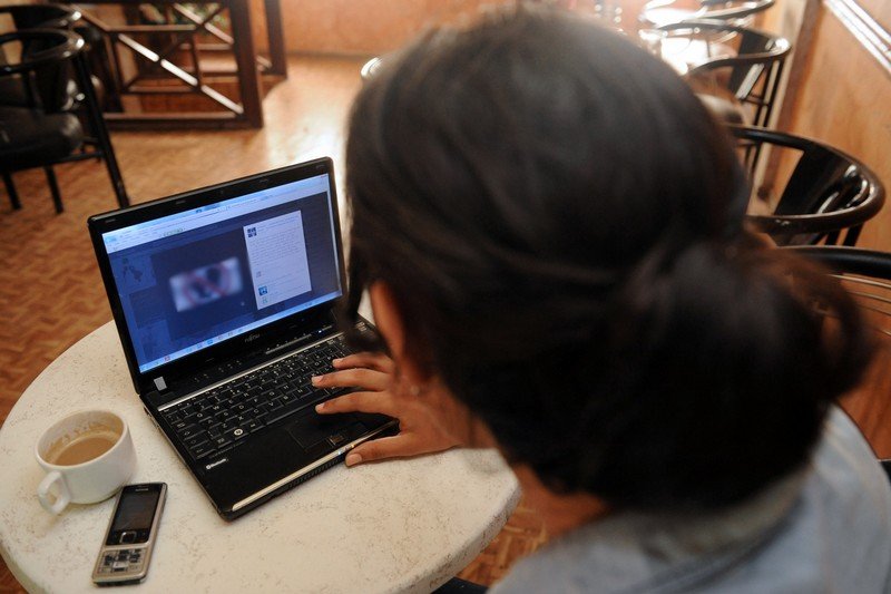 حدة المنافسة تخفض أسعار الأنترنيت إلى مستوى غير مسبوق في المغرب