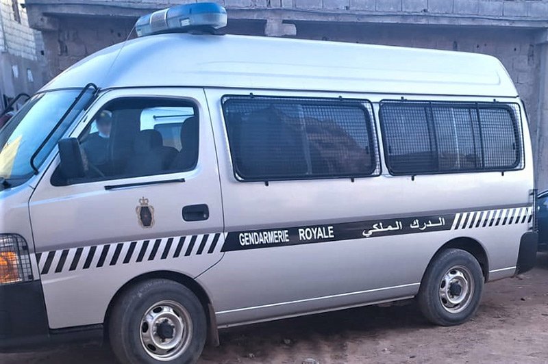 دركيون يحجزون أطنان مواد غذائية مدعمة باشتوكة