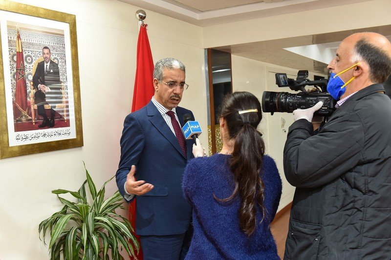 “زيارة” الوزير رباح إلى إسرائيل تؤجج النقاش داخل “العدالة والتنمية”