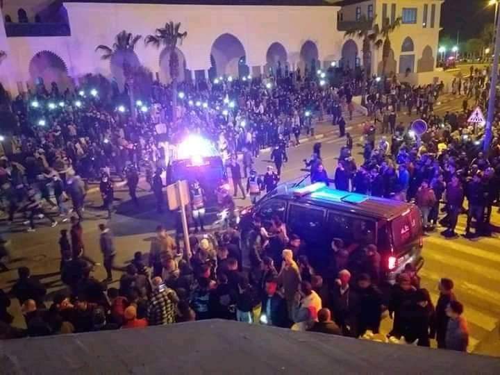 سلطات الفنيدق تتدخل لفض وقفة احتجاجية غير مرخصة