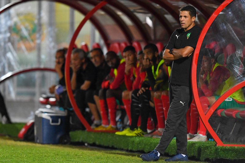 عموتة يؤكد رفض عروض للتدريب خارج المغرب