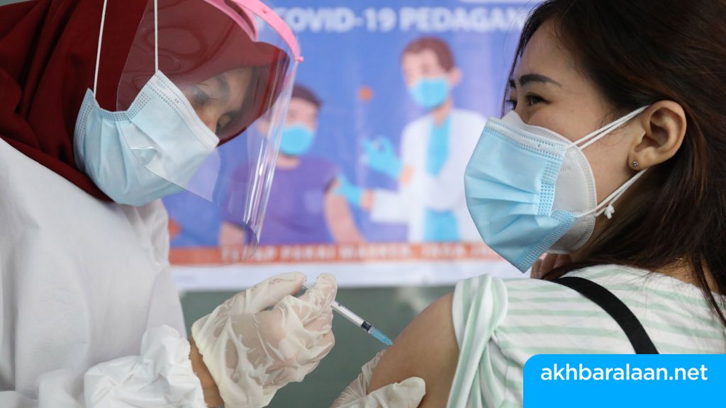 كورونا في إندونيسيا.. عقوبات قد تُفرض على الأشخاص الرافضين تلقّي اللقاح