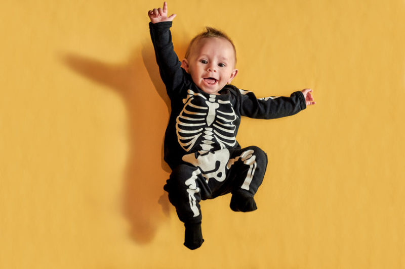 ما بين الحقائق والخرافات: من أين يستمد الجنين في رحم أمه الكالسيوم الذي يحتاجه؟