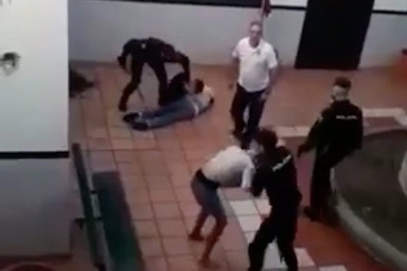 مدريد تحقق مع أمنيين في تعنيف قاصرين مغاربة