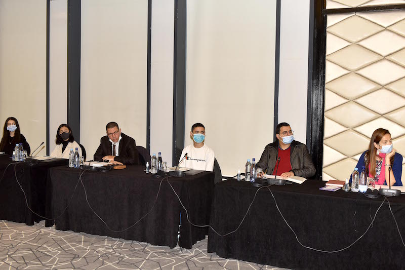 مركز مغربي يدعو إلى الحذر من مخاطر الإنترنيت في زمن “كورونا”