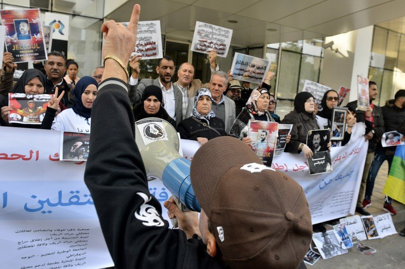 معتقلون سابقون في “حراك الريف” يبسطون خارطة طريق لتحقيق “الانفراج”