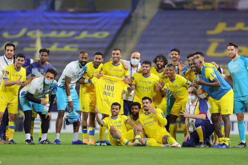 100 هدف .. حمد الله رابع أسرع لاعب بالسعودية