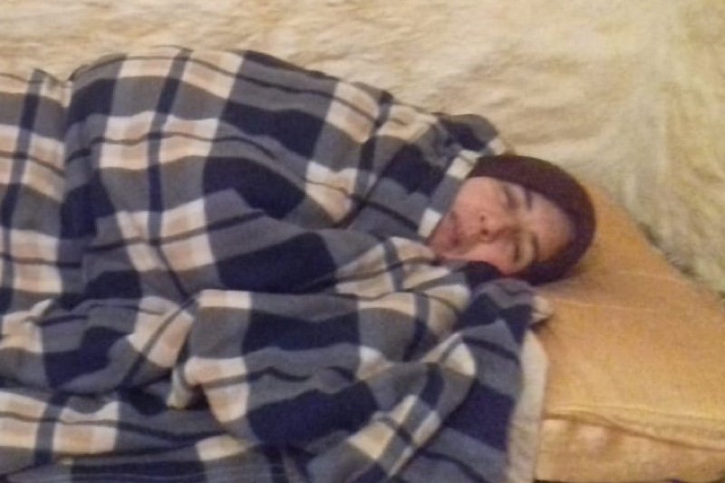 أم لـ 3 أطفال تناشد المحسنين لمواجهة السرطان