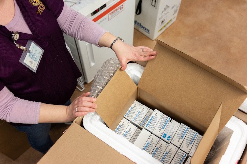 أمريكا تدعم حملة التلقيح ضد “كورونا” في المغرب بـ2.5 مليون دولار