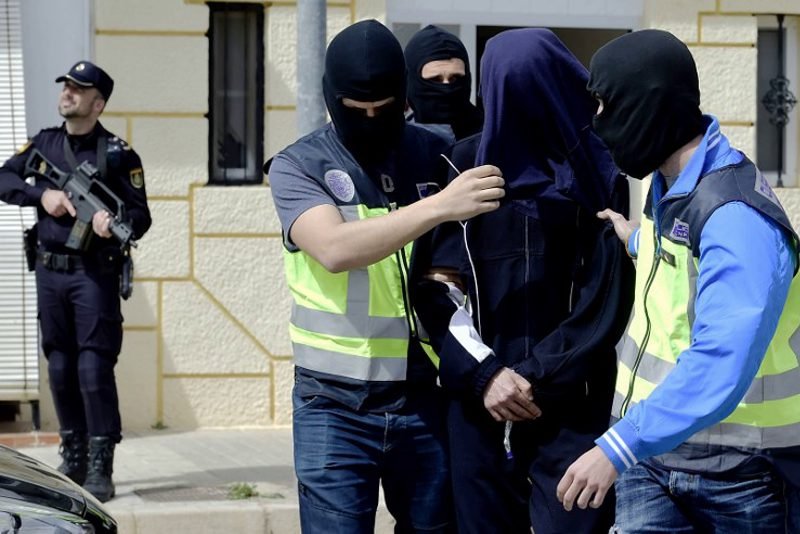 إسبانيا تعتقل انفصاليا للتحريض على أعمال إرهابية ضد مصالح المغرب