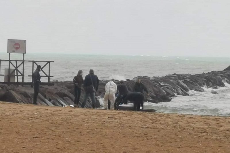 التسلسل إلى مليلية سباحة يودي بحياة 4 أشخاص