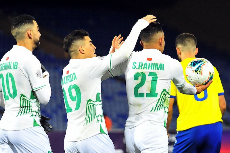 الرجاء يستقبل “بيراميدز” المصري في المغرب