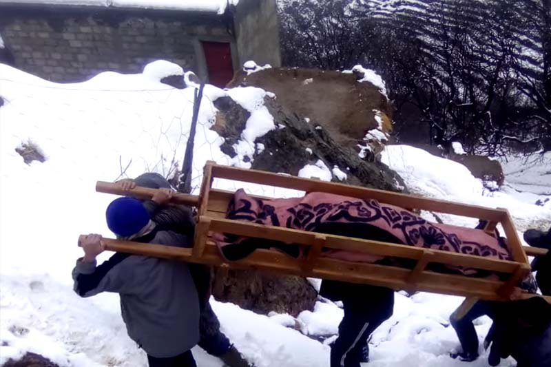 العزلة تقتل بإقليم الحوز