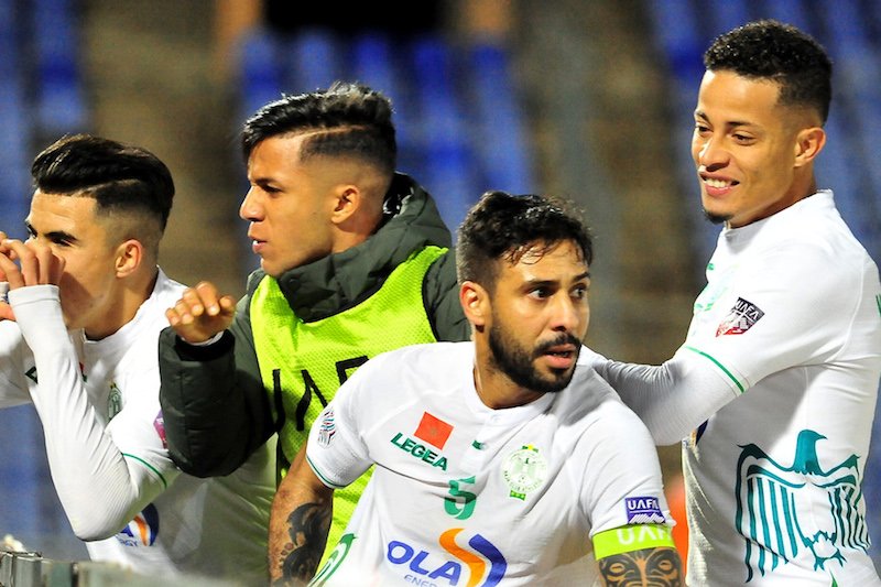 الغموض يكتنف الألبسة الرياضية للرجاء البيضاوي