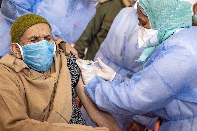 المغرب يحتل الصدارة بإفريقيا في “تلقيح كورونا”