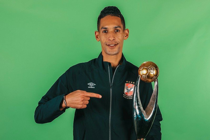 بانون ينال إشادة مدير التعاقدات بالأهلي المصري