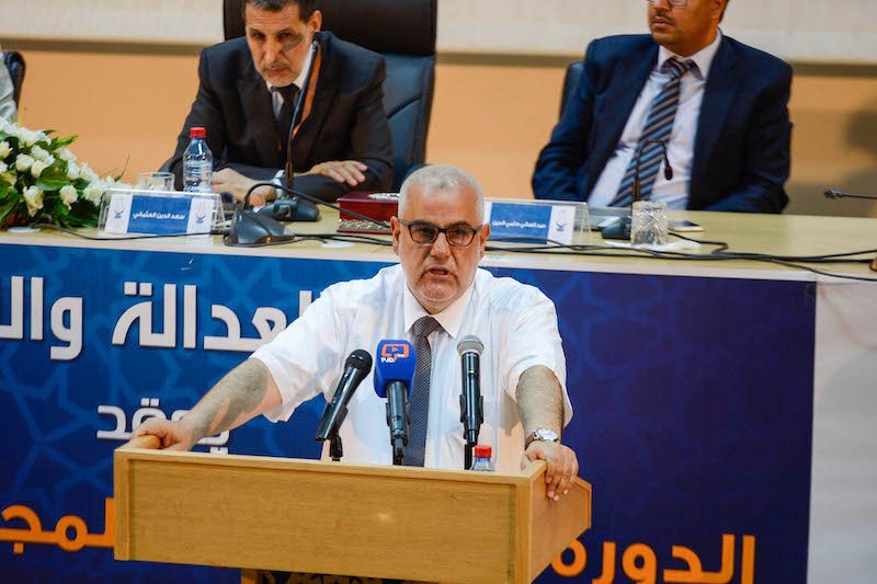 بنكيران يهدد بالانسحاب من “بيجيدي” بسبب “الكيف”