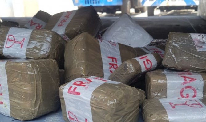 تطوان : توقيف خمسيني وحجز كمية كبرى من المخدرات