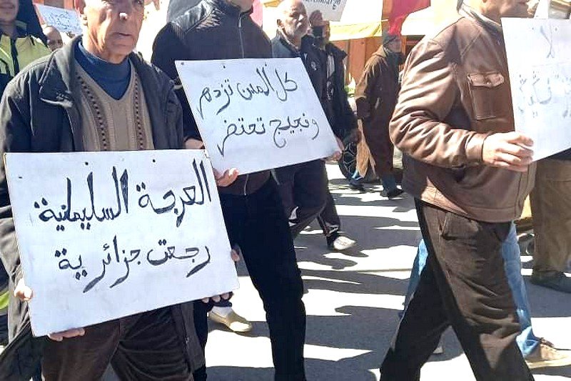 تعسف جزائري على الحدود مع المغرب يشعل نيران الغضب في فكيك