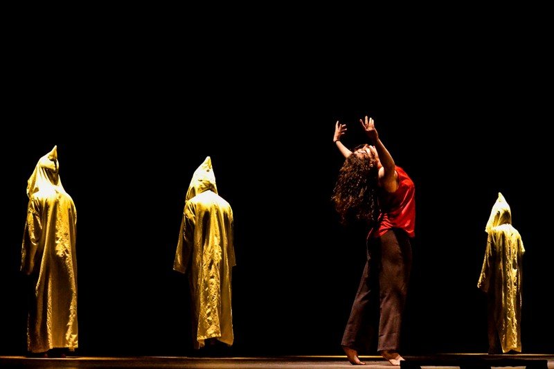 تغيرات ثقافية في زمن “الكوفيد المعظم” .. تواصل بارد وحضور شارد