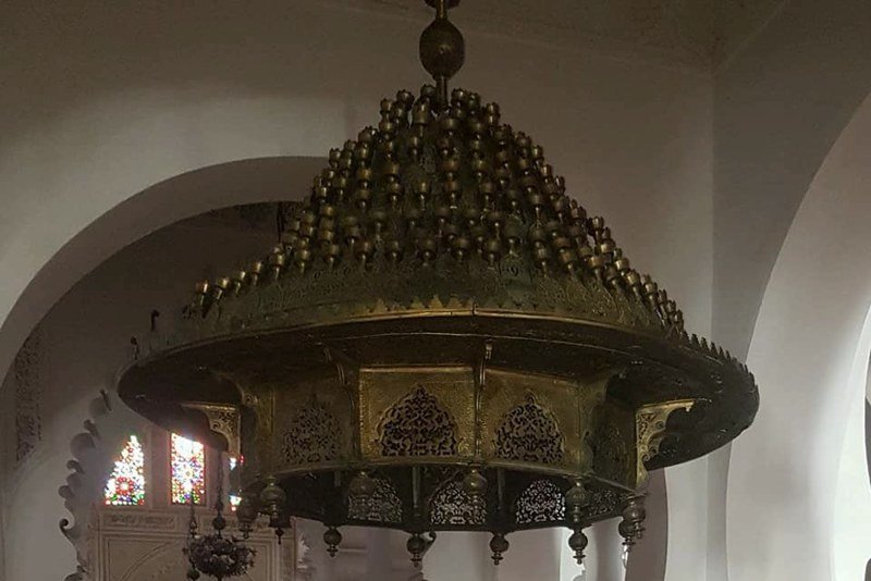 ثريا “جامع القرويين” بمدينة فاس .. وثيقة تشهد على تاريخ المغرب