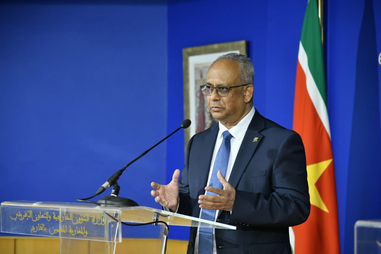 خارجية سورينام : نرغب في الاستفادة من تجربة المغرب في الشراكة بين القطاعين العام والخاص