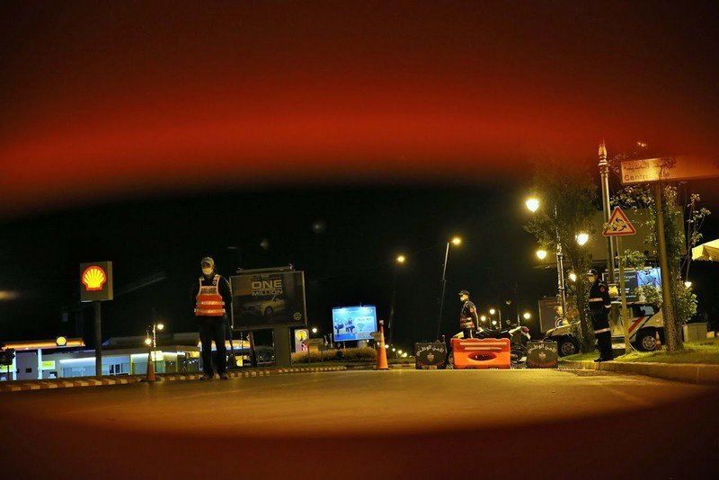 رصيف الصحافة: هل يتم تخفيف “قيود كورونا” في شهر يونيو المقبل؟