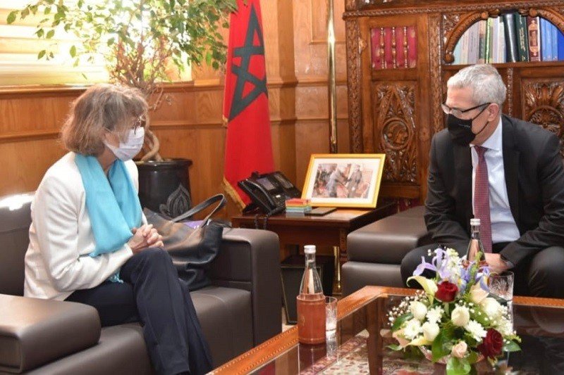 سفيرة الاتحاد الأوروبي تحل بوزارة العدل المغربية