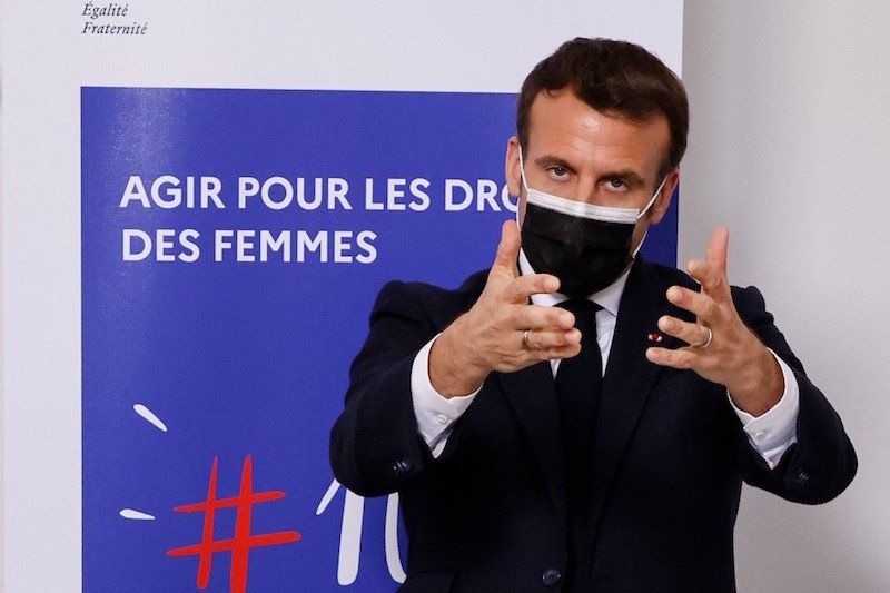 ماكرون يزيح السرية عن جزء من “أرشيف الدفاع”