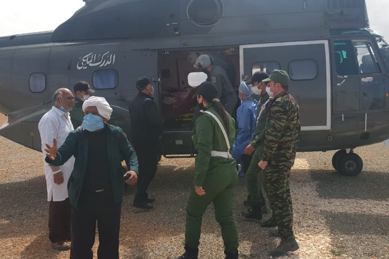 مروحية الدرك تنقل امرأة إلى المركز الاستشفائي بميدلت