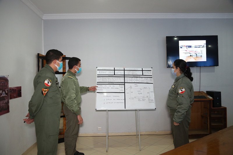 مغربيات يؤثثن الحياة العسكرية .. طيران حربي وميكانيك ومراقبة جوية‎