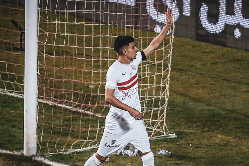 نادي الزمالك يرد على أنباء رحيل أشرف بنشرقي