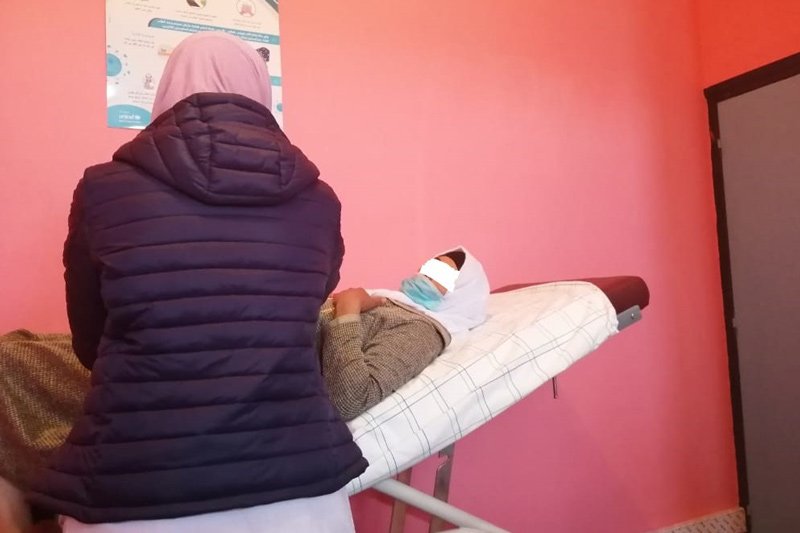 وحدات طبية متنقلة تفحص محتاجين بإقليم أزيلال