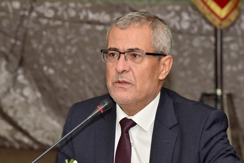 وزير العدل يأمل تولي المحاميات منصب النقيب