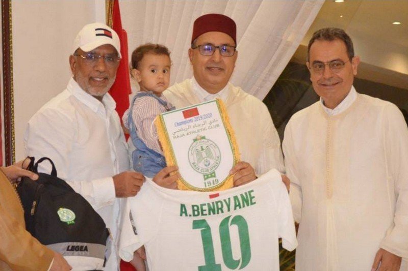 أجواء إيجابية ترافق بعثة نادي الرجاء في تنزانيا