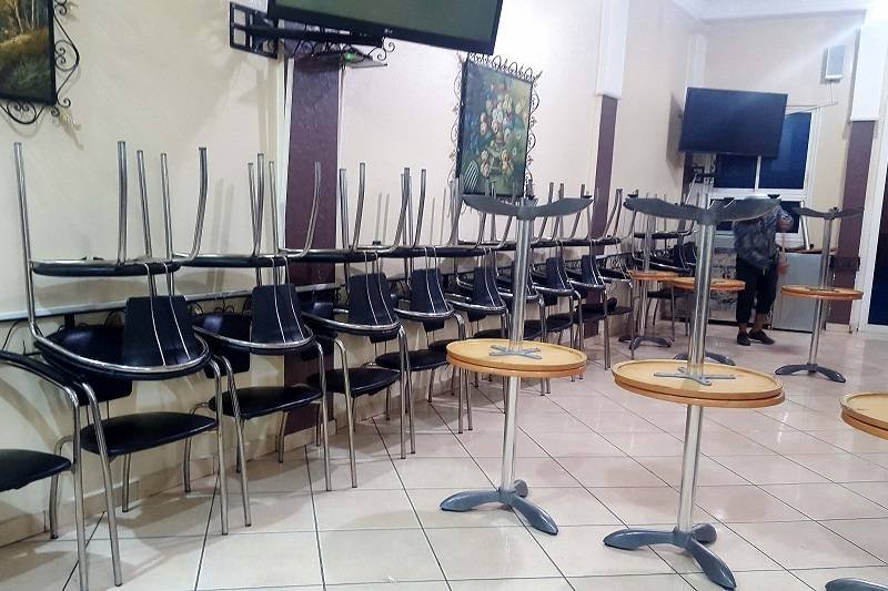 أرباب المقاهي ببني ملال ينددون بقرار الحكومة