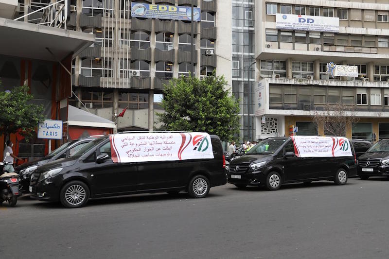 الناقلون السياحيون يحتجون على شركات التأمين