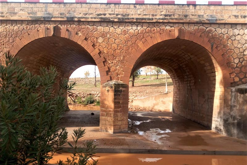 تصدع قنطرة تاريخية يقلق ساكنة أولاد اكواوش